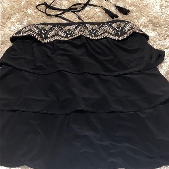 WHBM tiered halter top - Picture 3 of 3